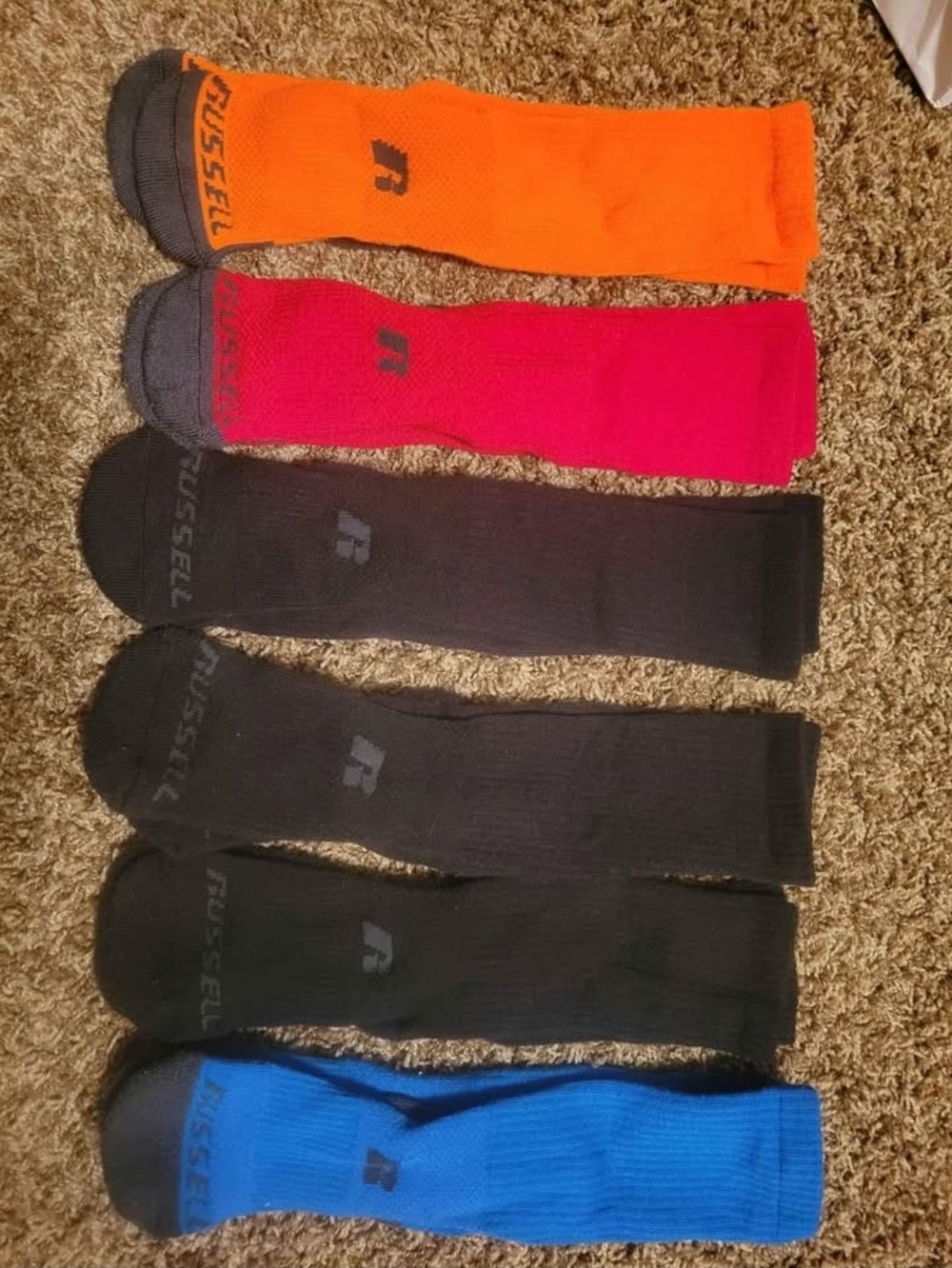 6 Russell Athletic Youth Crew Sock Pack